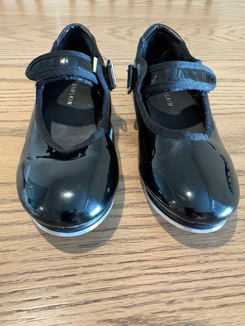 Danskin Girls Size 10 Black Patent Tap Dance Shoes Mary Jane Buckle Strap